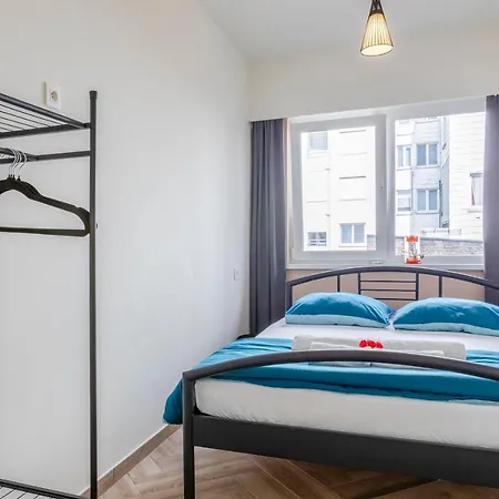 Eva-modern 2 Bedroom Seaside Apartment Ostend