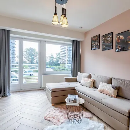 Eva-modern 2 Bedroom Seaside Apartment Ostend